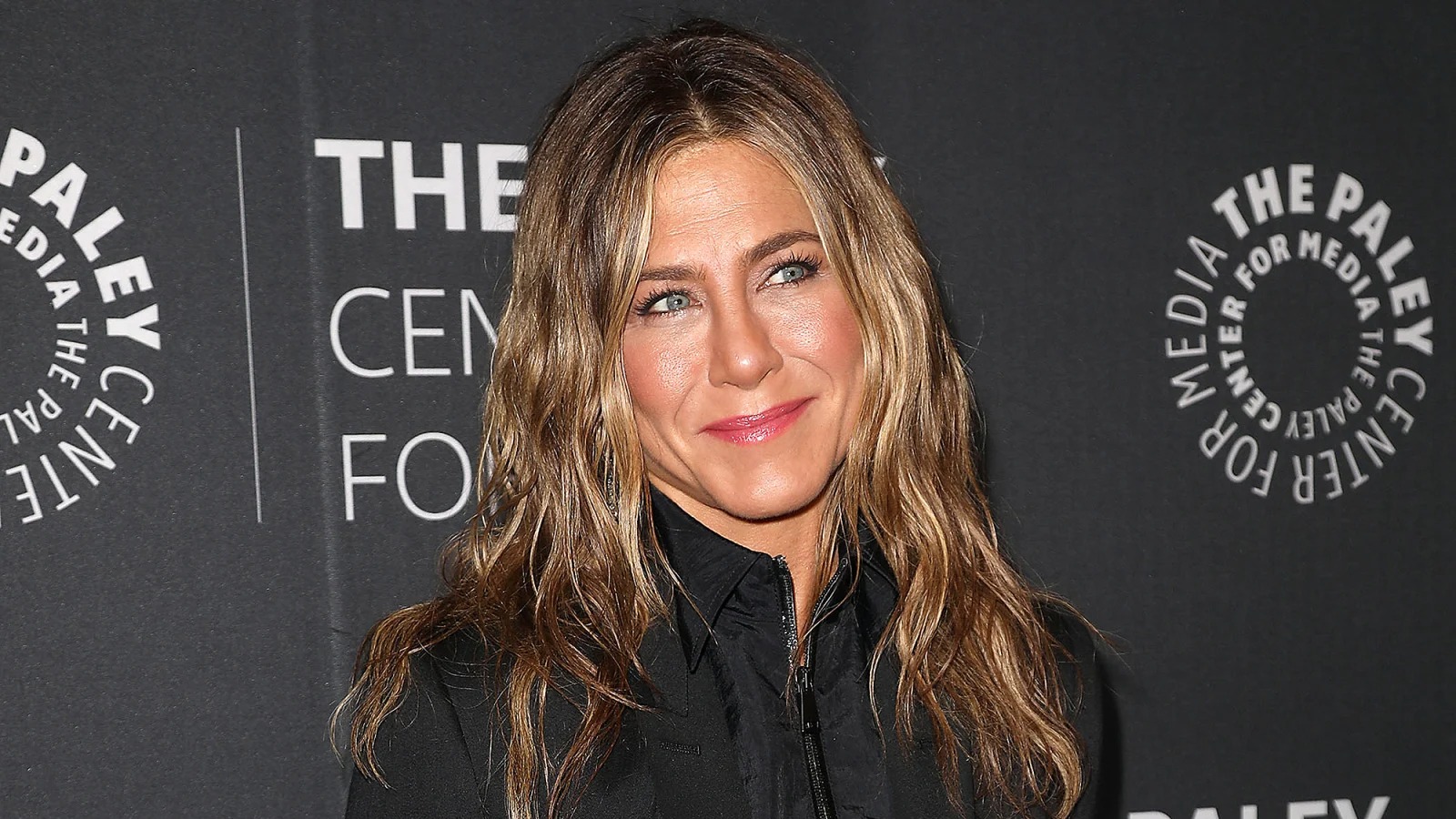 The Serum Stick Used to Prep Jennifer Aniston’s Skin for ‘The Morning Show’